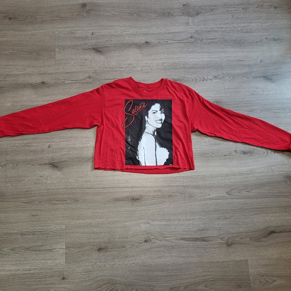 Selena Quintanilla Official Graphic Long Sleeve Crop‎ Top Red Womens Medium